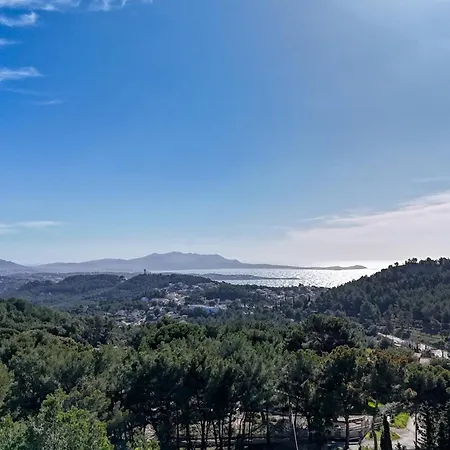 New - Denise - * Bandol